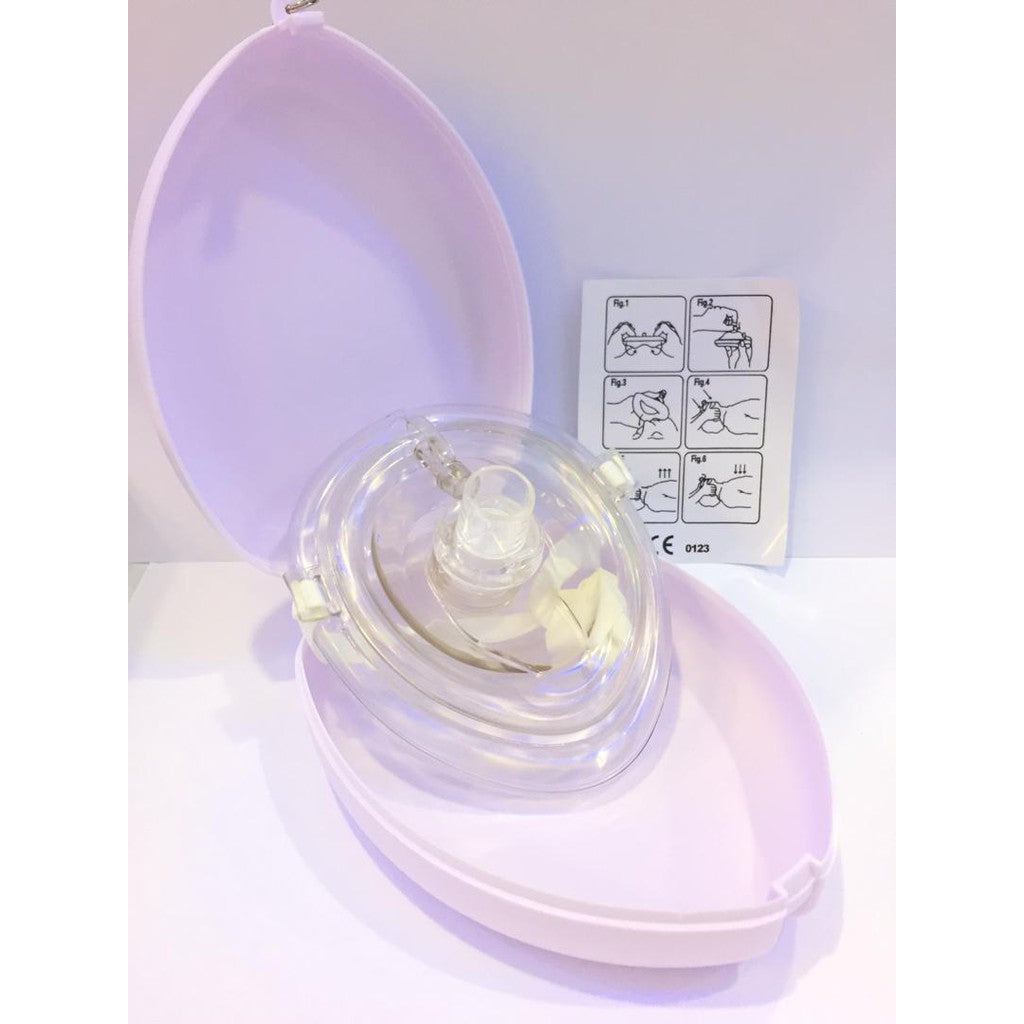 CPR mask with carrying case